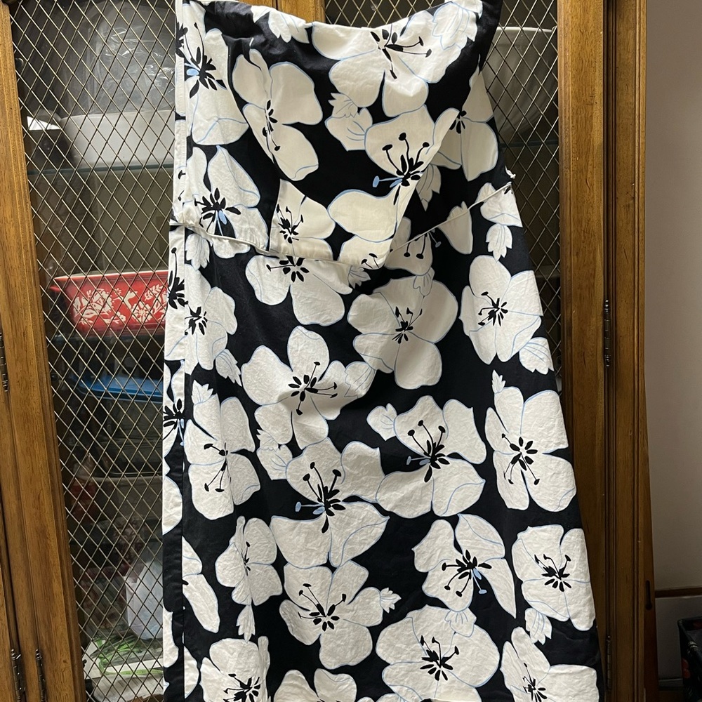 Woman’s dress